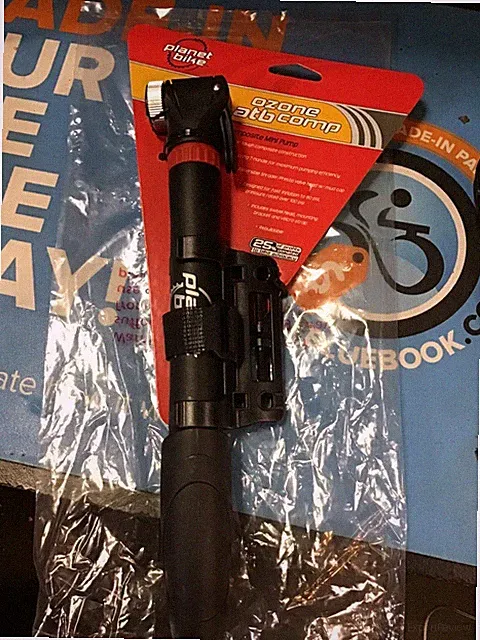 NEW Planet Bike Ozone ATB Comp Frame Air Pump Presta /Schrader, Black