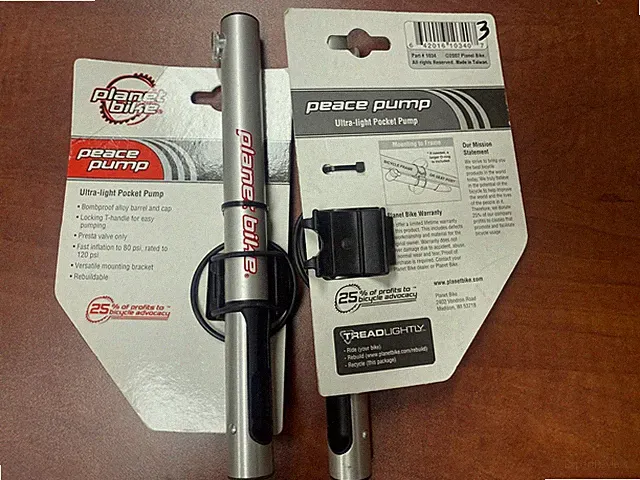 Planet Bike [0340] Peace Pocket Pump Mini Road Ultra Light